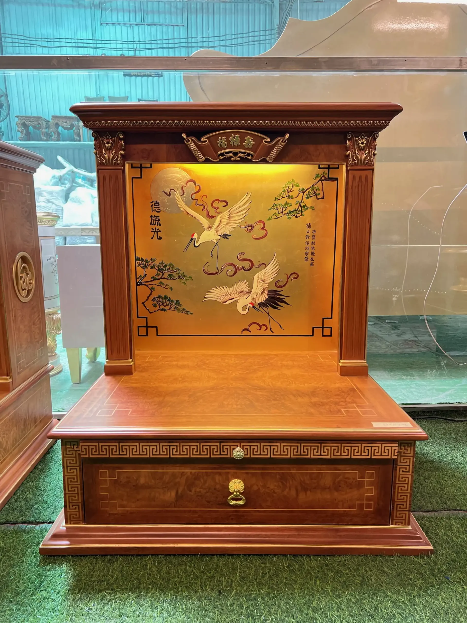 Bàn thờ thần tài GVBT025
