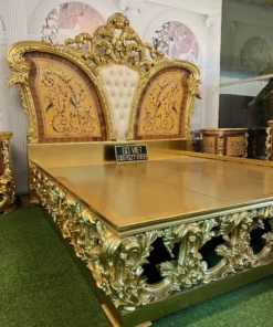 Giường ngủ cổ điển Versailles dát vàng GVGN024
