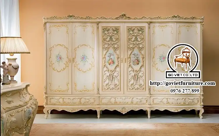 Dát vàng là gì ? gia công nội thất dát vàng ở đâu